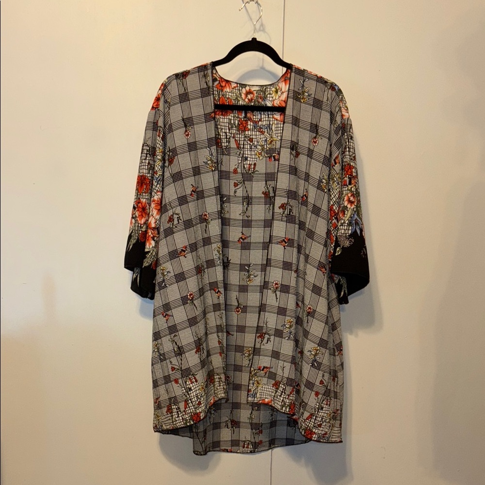 Floral Plaid Women's Kimono